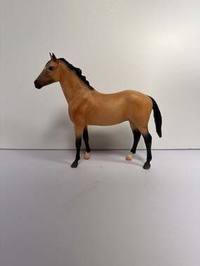 Breyer Classics Buckskin Roan Duchess Mold Horse Thoroughbred Cross